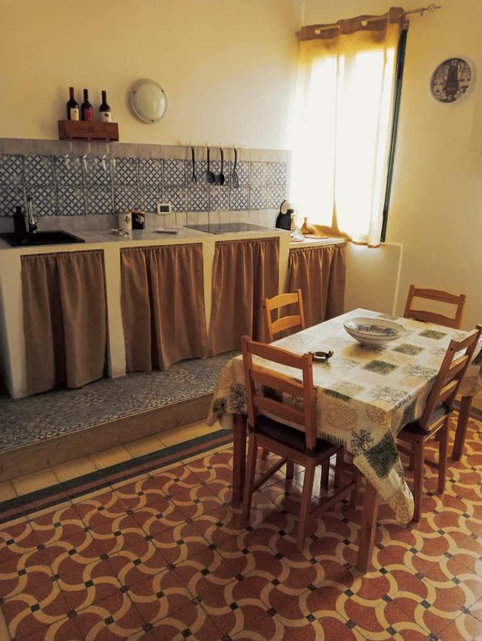 דירות טרפאני A Due Passi Dal Porto מראה חיצוני תמונה