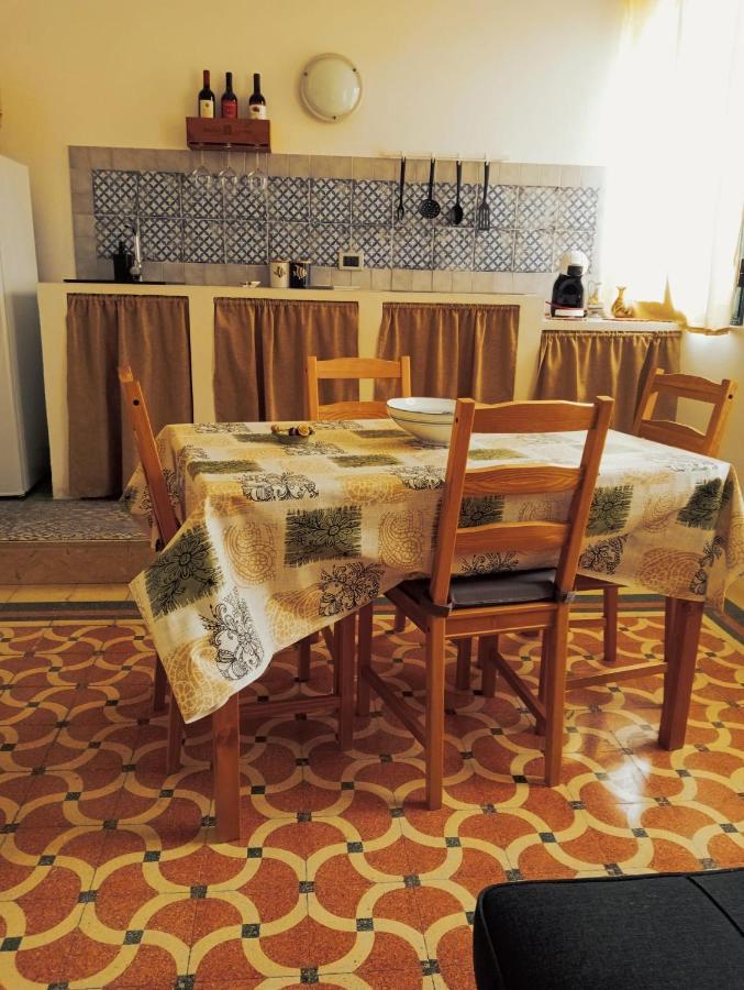 דירות טרפאני A Due Passi Dal Porto מראה חיצוני תמונה