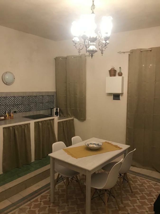 דירות טרפאני A Due Passi Dal Porto מראה חיצוני תמונה